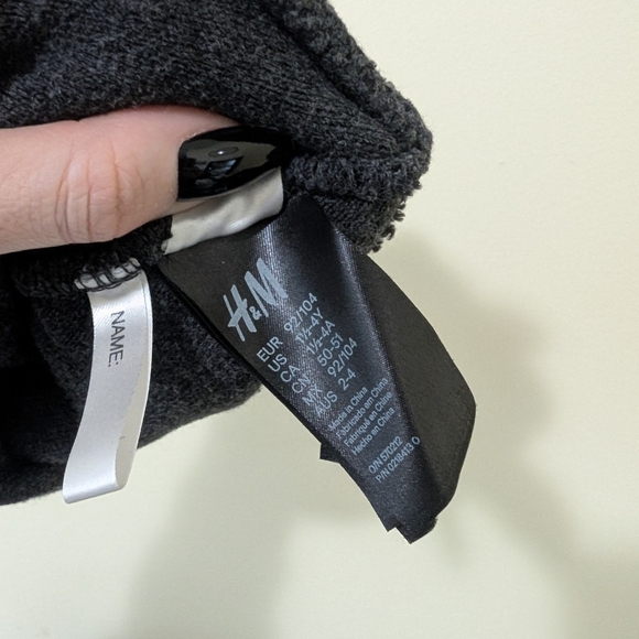 Kids H&M Mario Star Beanie - Gray and Yellow - Picture 5 of 5